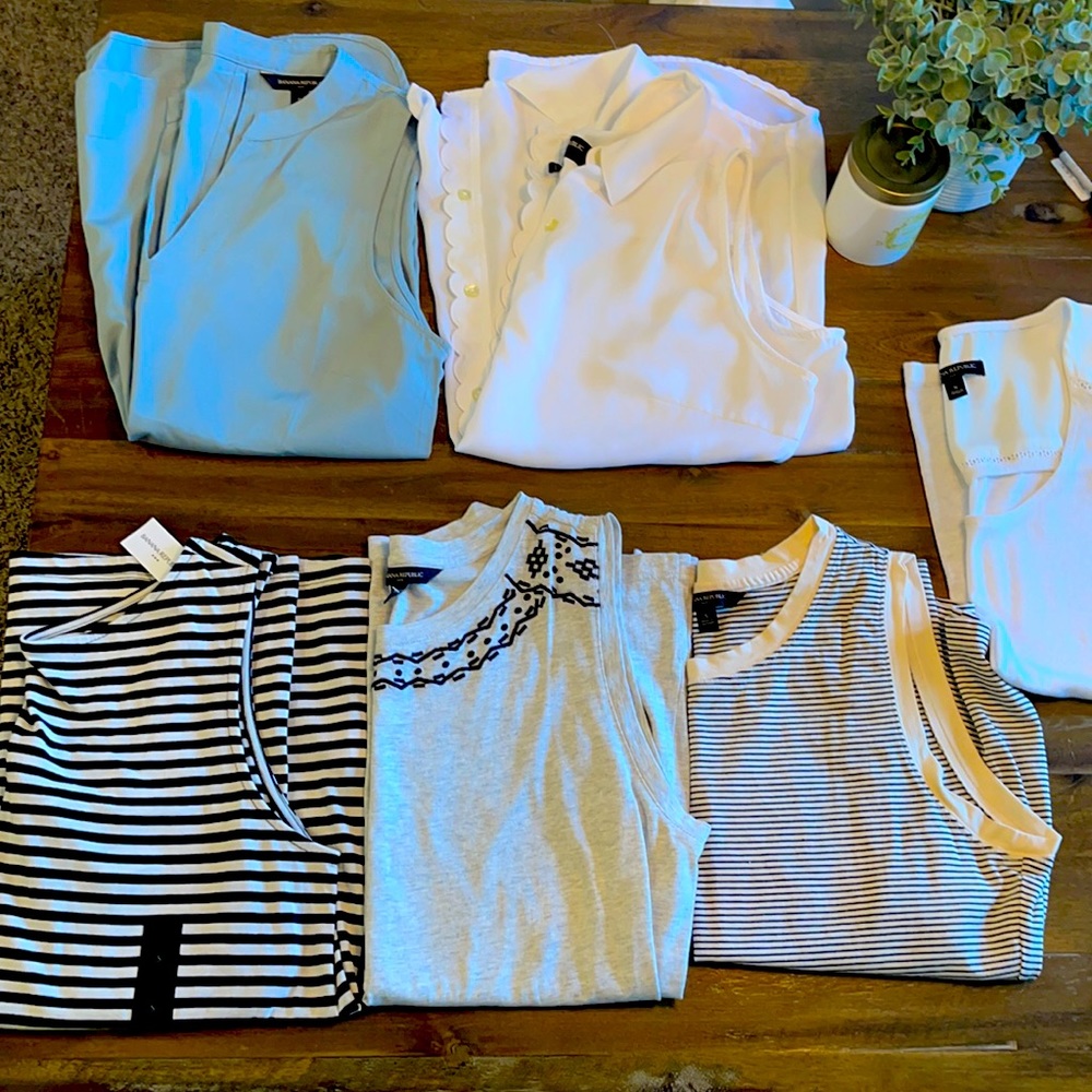 Banana Republic 6 shirts for price of 1 SMALL